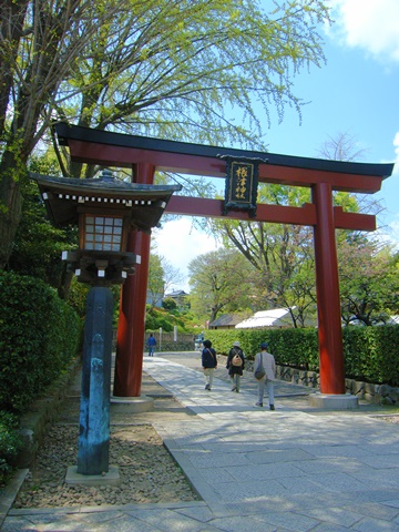 根津神社、入口の大鳥居